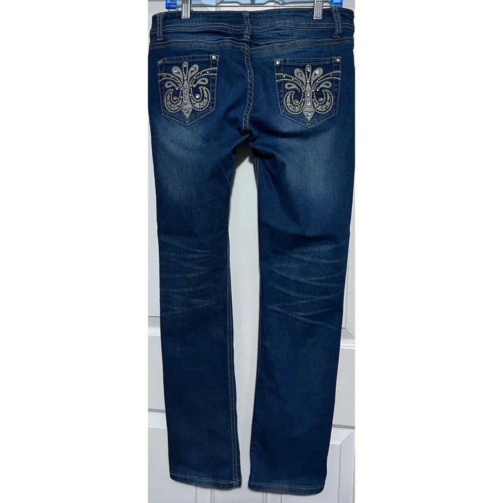 Liuce’s Jeans Women's Lo Rise Distressed Embellished Pockets Jeweled Fastener 13